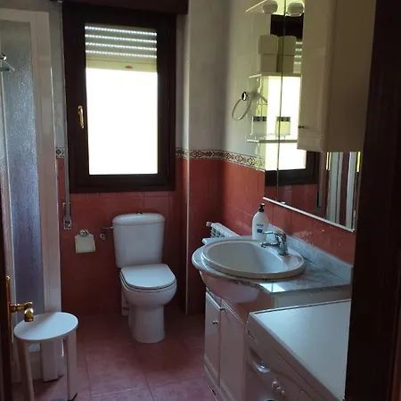 La Escuela En Cantabria Apartman *