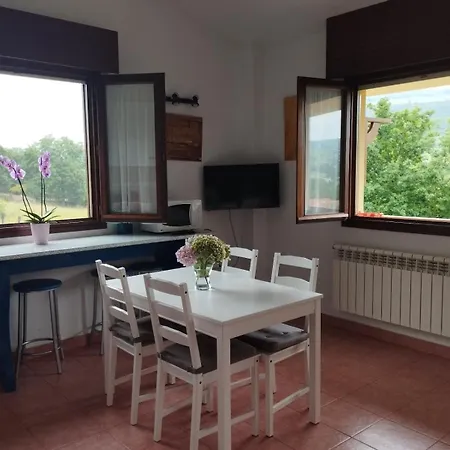 La Escuela En Cantabria